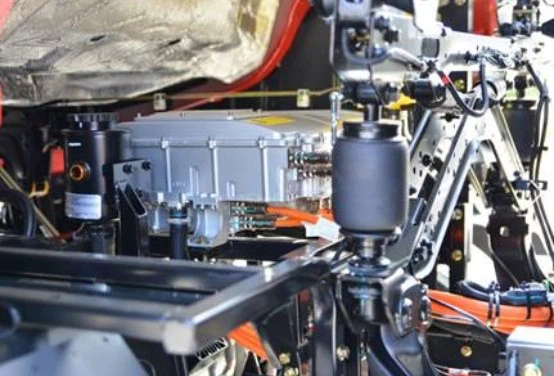 Electric Tractor 6X4 Detail 1